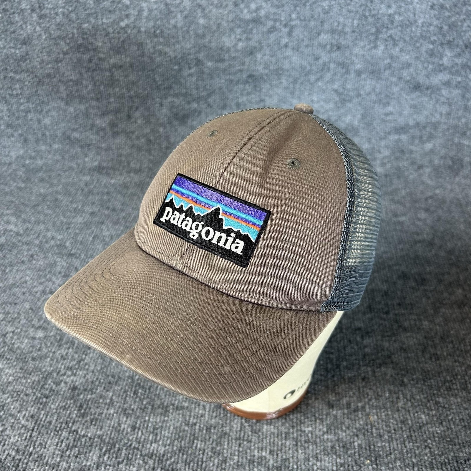 Patagonia Hat Cap Strap Back One Size Brown Embroidered Mesh Trucker Mens